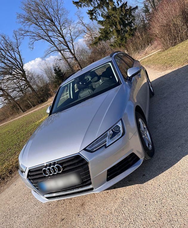 Gebraucht Audi A4 150 PS (110 kW) 2017 Silber Kombi