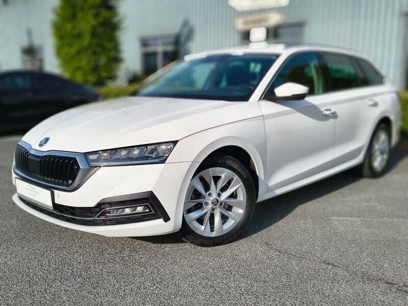 Weiß Gebraucht 2020 Skoda Octavia First Edition Kombi | 18.890 € (Fairer Preis) - Bild 1/4