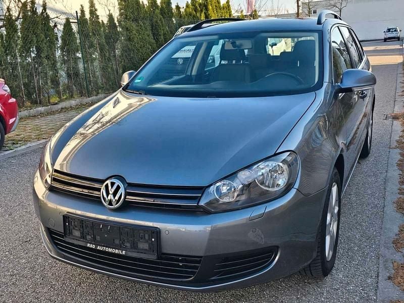 Gebraucht VW Golf VI Comfortline 105 PS (77 kW) 2011 Grau Kleinwagen