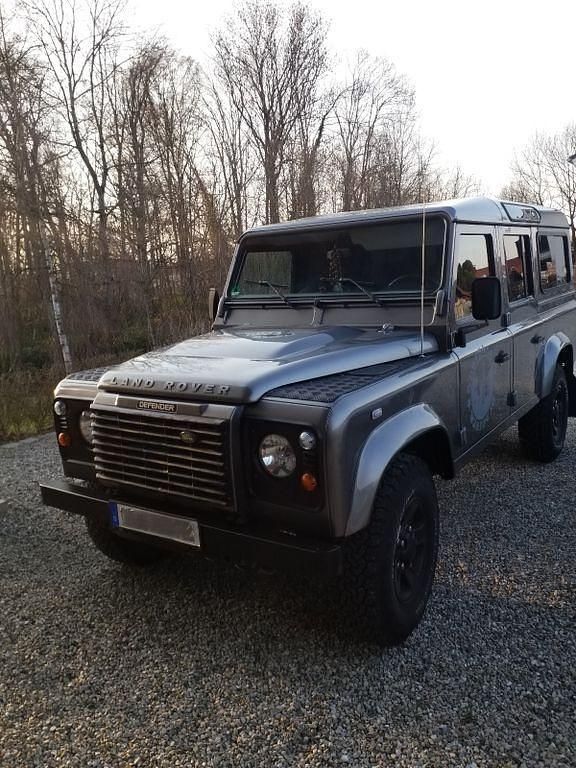 Gebraucht Land Rover Defender SE 122 PS (89 kW) 2007 Grau Kombi