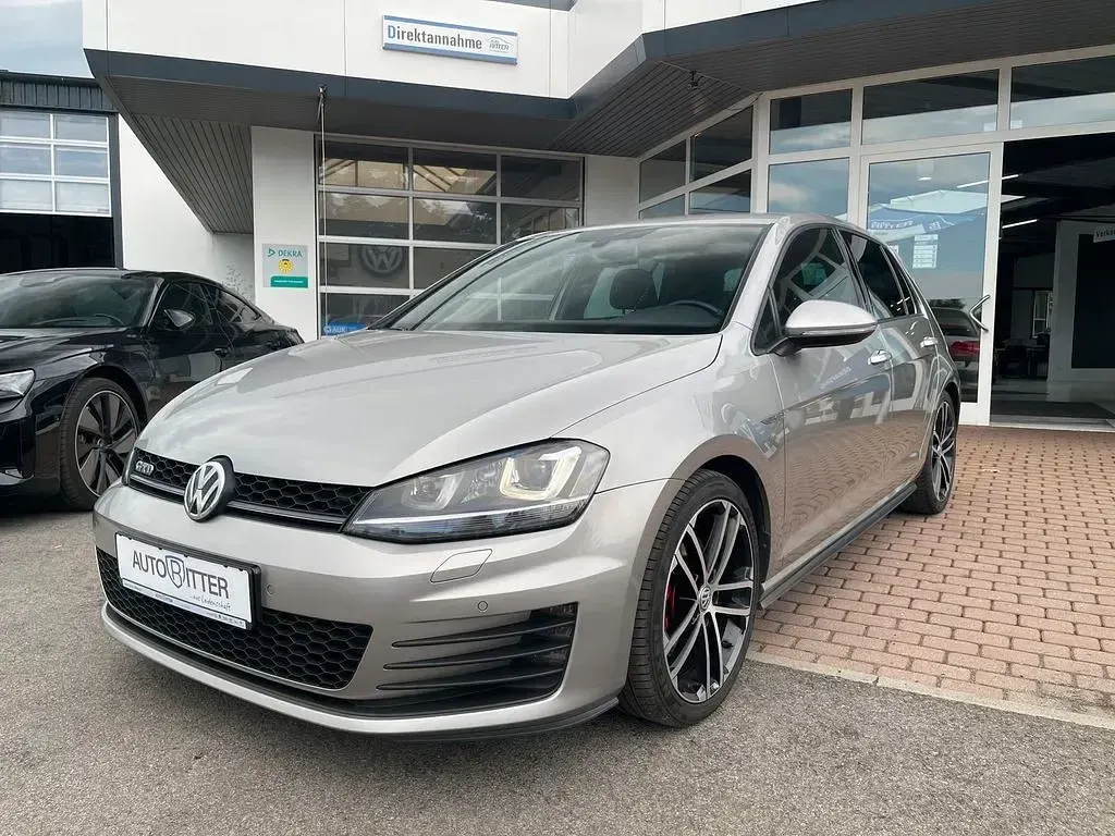 Gebraucht VW Golf VII Sportline 184 PS (135 kW) 2015 Grau Limousine