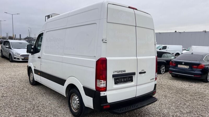 Gebraucht Hyundai H 350 150 PS (110 kW) 2017 Weiß Van