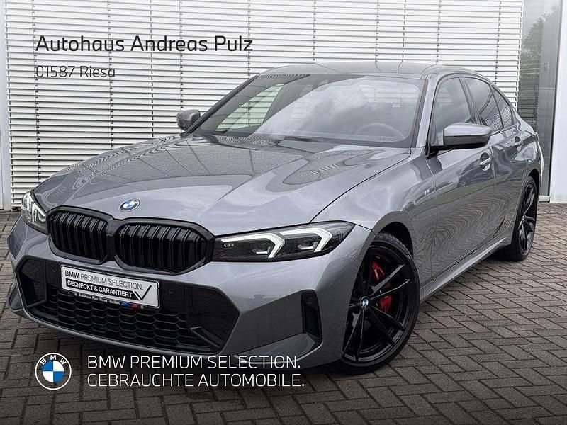 Grau Gebraucht 2024 BMW 330 M Sport Limousine | 46.411 € (Etwas zu teuer) - Bild 1/4