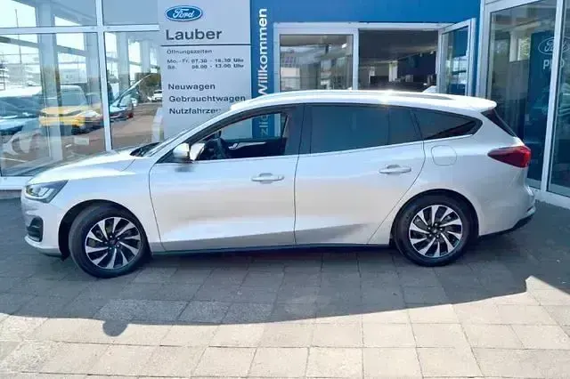 Gebraucht Ford Focus Titanium X 120 PS (88 kW) 2024 Polarsilber Kombi
