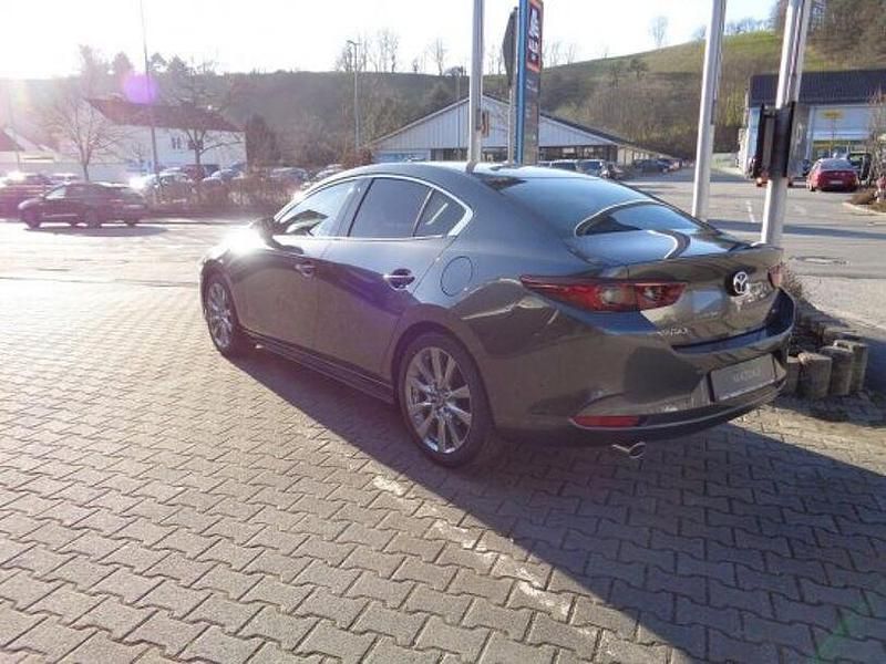 Neu Mazda 3 Exclusive-Line 140 PS (102 kW) 2025 Grau Limousine