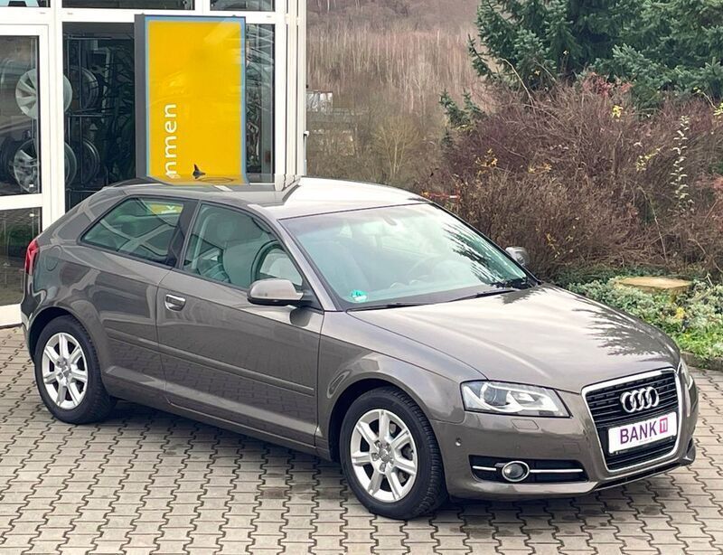 Braun Gebraucht 2012 Audi A3 Sport Limousine | 8.999 € (Superpreis) - Bild 1/4