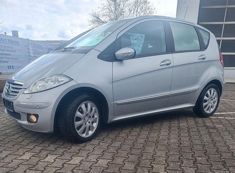 Gebraucht Mercedes A200 Elegance 140 PS (102 kW) 2005 Silber Van / Kleinbus