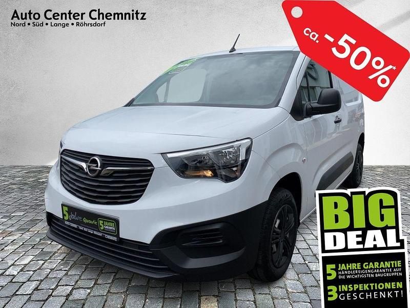 Weiß Gebraucht 2023 Opel Combo Edition Van / Kleinbus | 13.911 € (Fairer Preis) - Bild 1/4