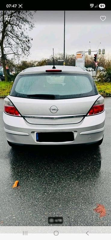 Gebraucht Opel Astra 105 PS (77 kW) 2007 Grau Kleinwagen