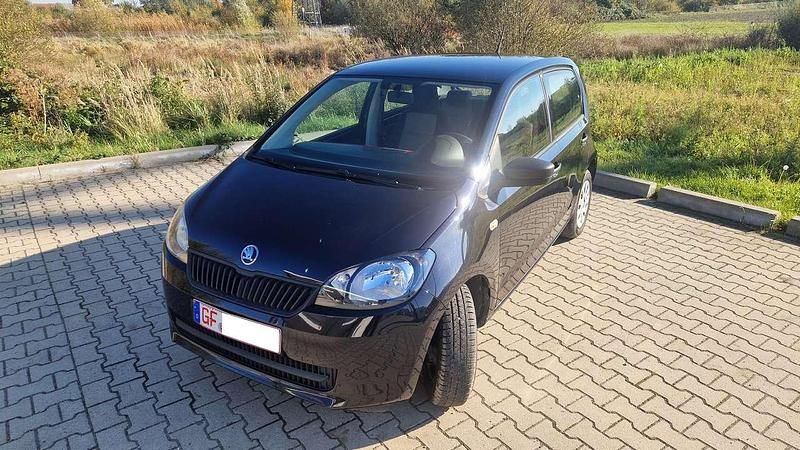 Schwarz Gebraucht 2015 Skoda Citigo Ambition Kleinwagen | 5.790 € (Fairer Preis) - Bild 1/4