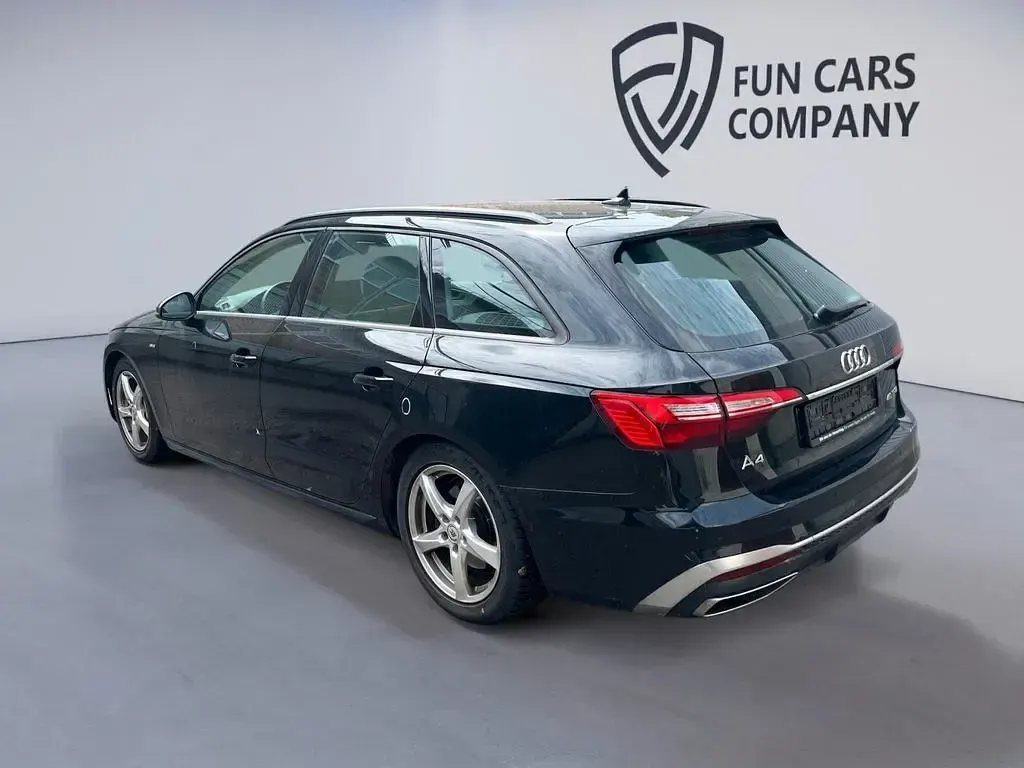 Gebraucht Audi A4 S-Line 204 PS (150 kW) 2023 Schwarz Kombi