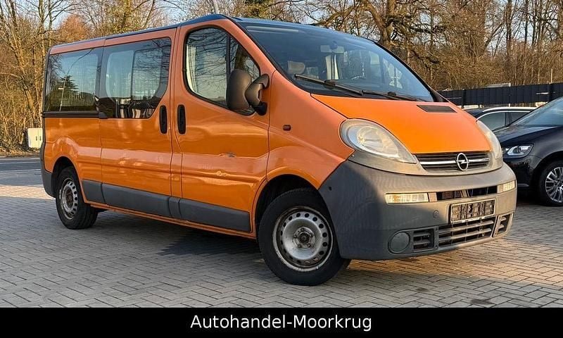 Gebraucht Renault Trafic 82 PS (60 kW) 2006 Weiß Van / Kleinbus