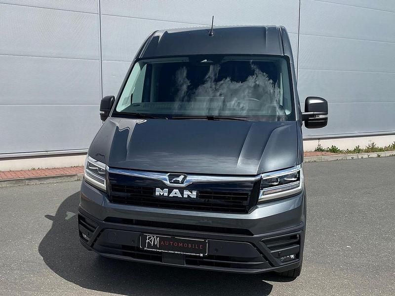 Neu MAN TGE 177 PS (130 kW) 2026 Grau Van