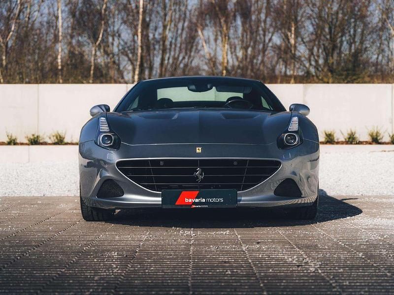 Gebraucht Ferrari California 560 PS (411 kW) 2015 Grau Cabrio