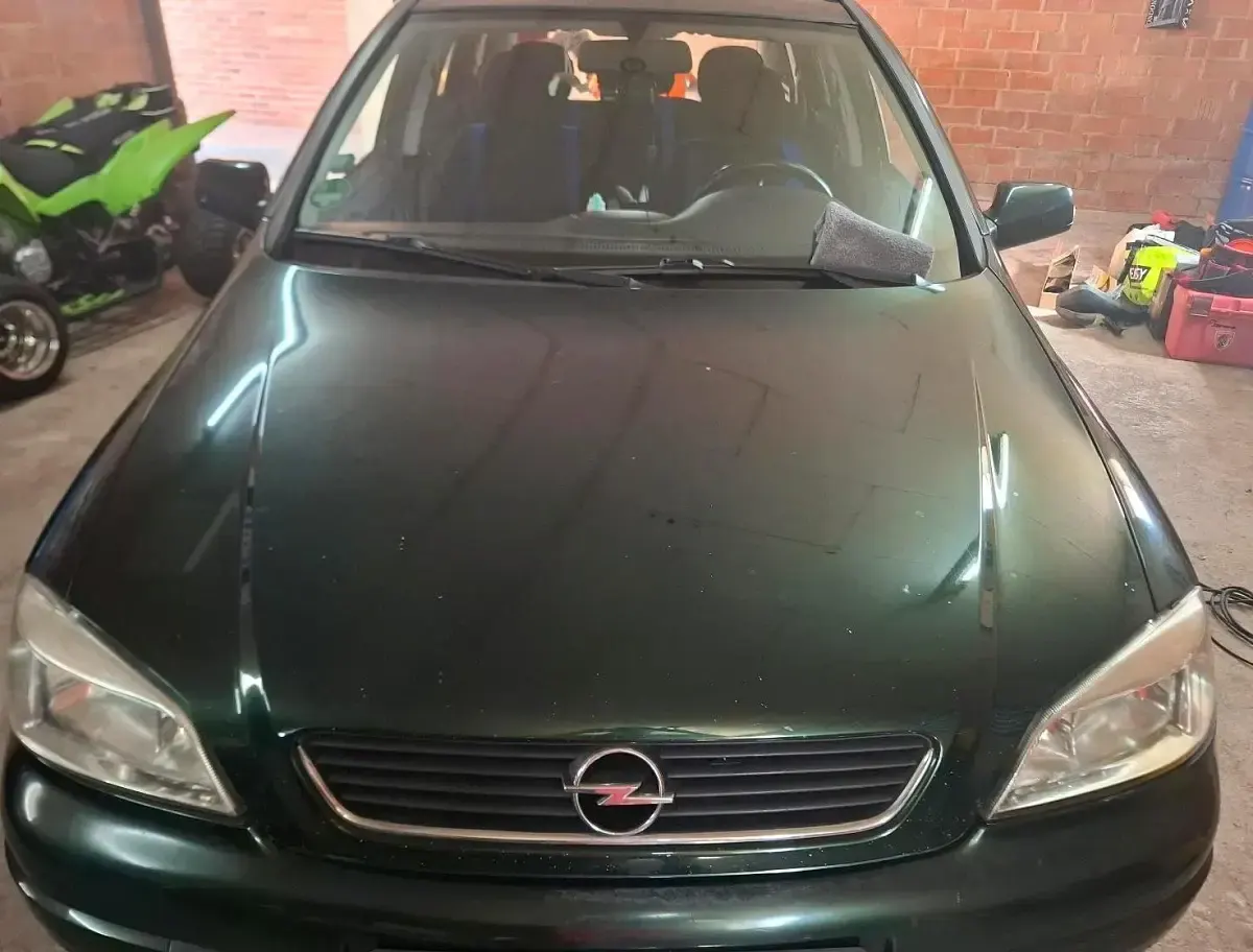 Gebraucht Opel Astra 75 PS (55 kW) 1998 Grün Kombi