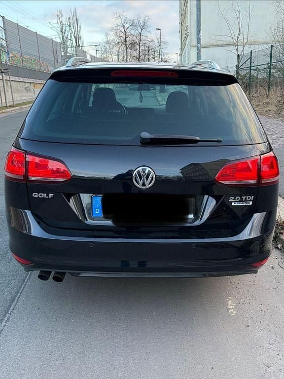 Gebraucht VW Golf VII LOUNGE 150 PS (110 kW) 2015 Schwarz Kombi