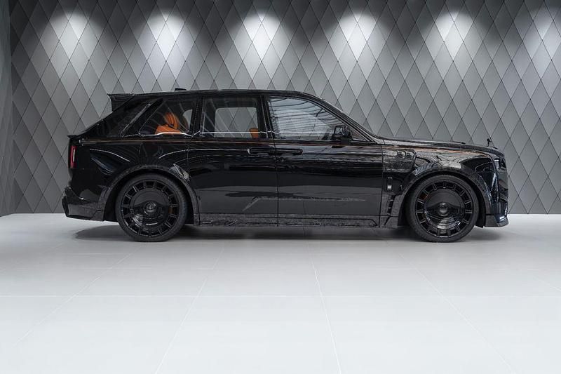Neu Rolls Royce Cullinan 600 PS (441 kW) 2025 Schwarz SUV