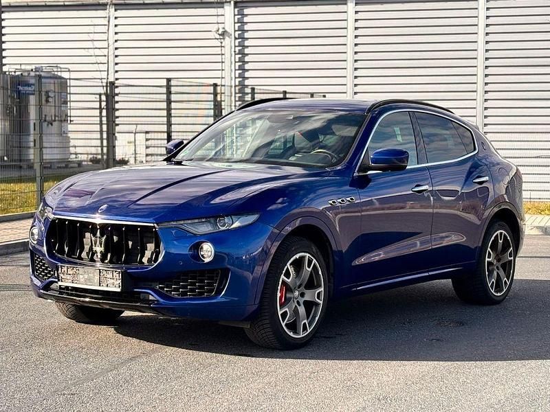 Gebraucht Maserati Levante 430 PS (316 kW) 2016 Blau SUV