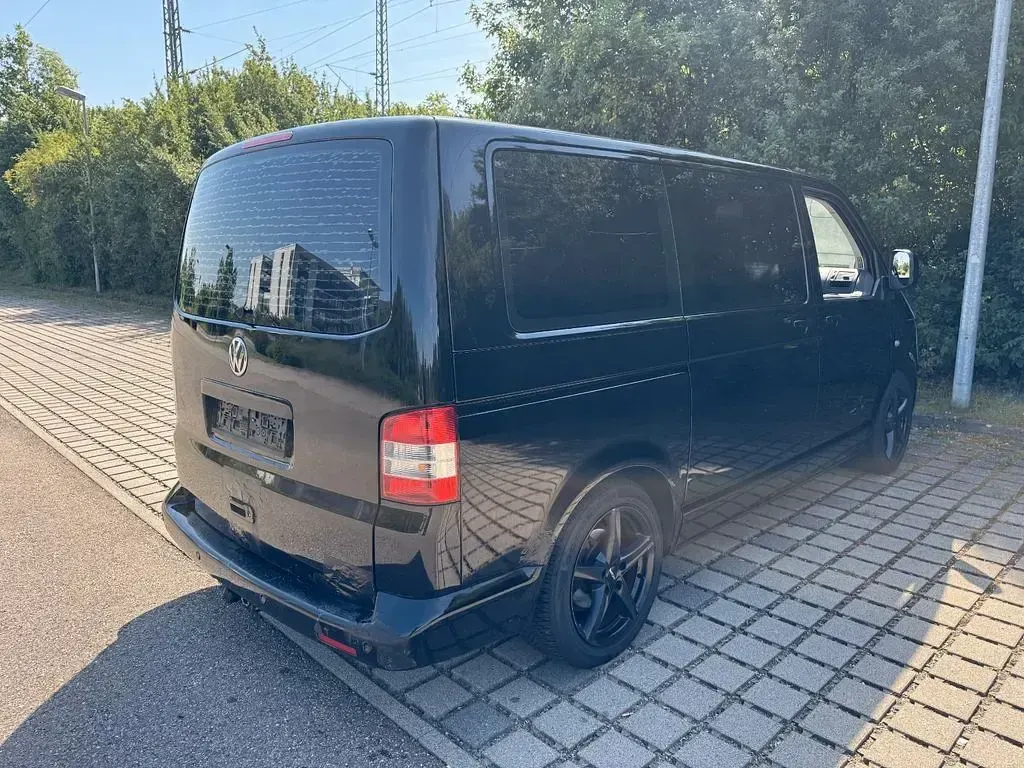 Gebraucht VW Caravelle 131 PS (96 kW) 2006 Schwarz Van