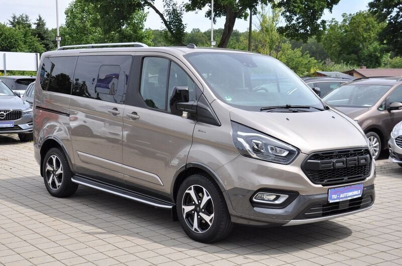 Diffused silver Gebraucht 2021 Ford Tourneo Custom Active Van / Kleinbus | 37.650 € (Superpreis) - Bild 1/4