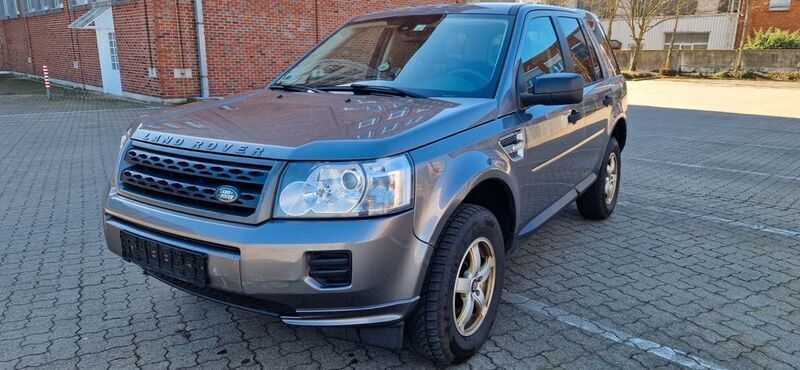 Grau Gebraucht 2011 Land Rover Freelander 2 SUV | 4.100 € (Superpreis) - Bild 1/4
