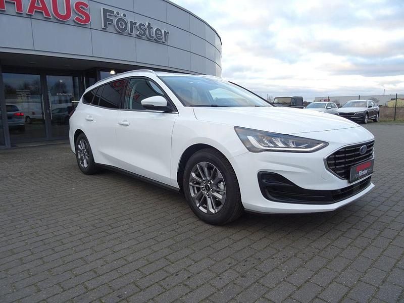 Gebraucht Ford Focus Titanium 116 PS (85 kW) 2024 Weiß Limousine