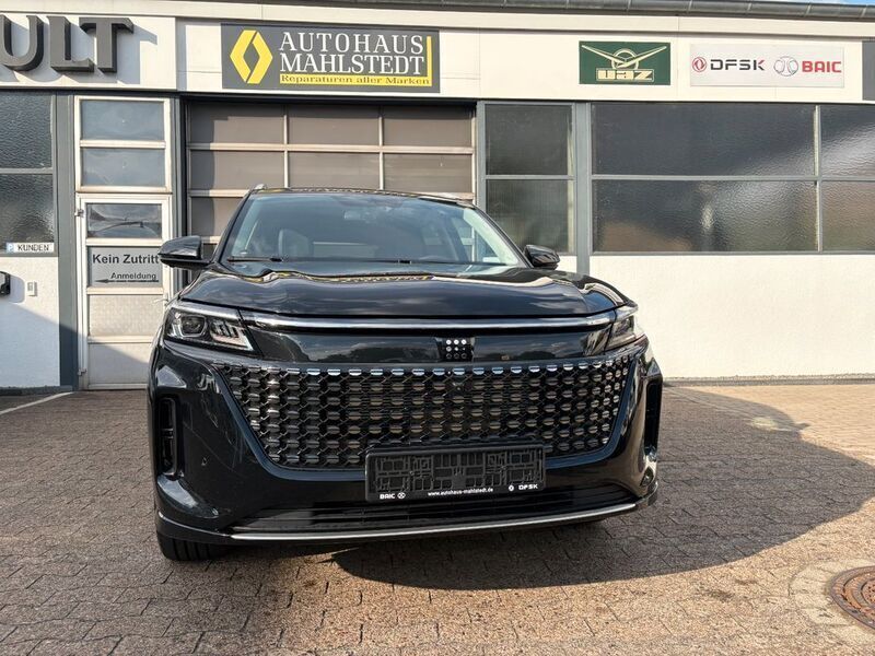 Neu DFSK E5 177 PS (130 kW) 2025 Schwarz SUV