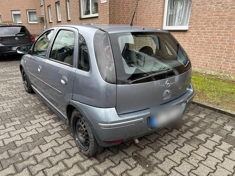 Second-hand Opel Corsa 80 CP (58 kW) 2006 Gri Hatchback