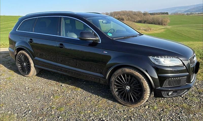 Gebraucht Audi Q7 Ambiente 245 PS (180 kW) 2014 Schwarz SUV