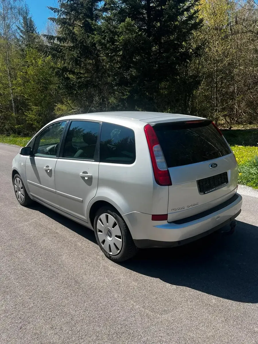 Gebraucht Ford C-MAX 140 PS (102 kW) 2006 Silber Van / Kleinbus