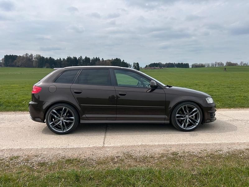 Gebraucht Audi S3 265 PS (194 kW) 2009 Kleinwagen