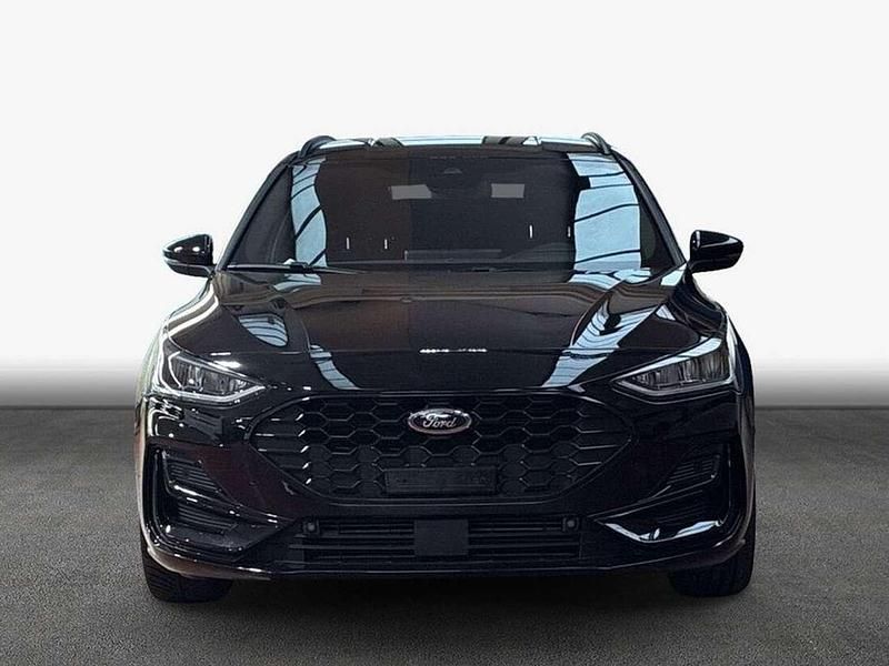 Gebraucht Ford Focus ST-Line X 125 PS (91 kW) 2024 Agate black metallic Kombi