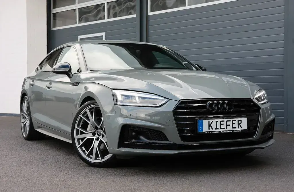 Gebraucht Audi A5 S-Line 190 PS (139 kW) 2019 Quantumgrau Coupé