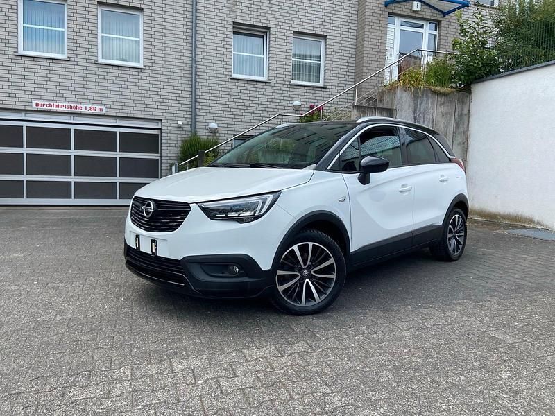 Weiß Gebraucht 2019 Opel Crossland X Innovation SUV | 10.500 € (Guter Preis) - Bild 1/4