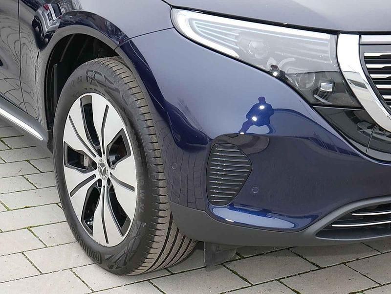Gebraucht Mercedes EQC400 Electric Art 300 kW (408 PS) 2022 Blau SUV
