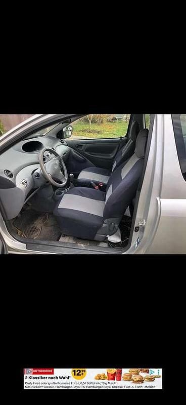 Gebraucht Toyota Yaris Terra 68 PS (50 kW) 2002 Limousine