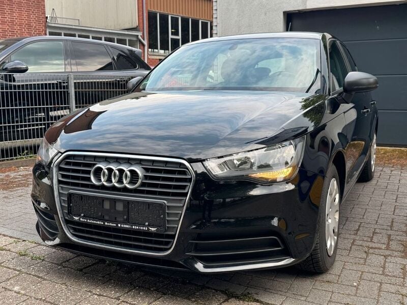 Schwarz Gebraucht 2014 Audi A1 Sportback Attraction Kleinwagen | 6.490 € (Fairer Preis) - Bild 1/4