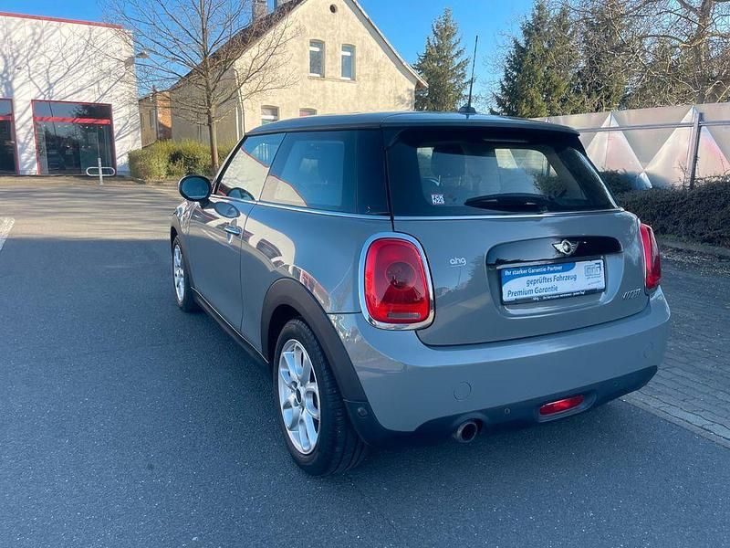 Gebraucht Mini Cooper 136 PS (100 kW) 2017 Grau Kleinwagen