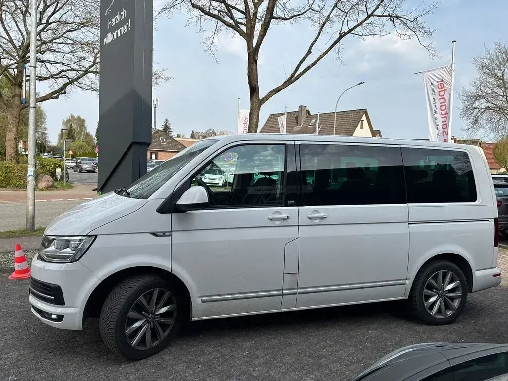Używany VW Multivan Generation Six 199 KM (146 kW) 2019 Biały Minivan