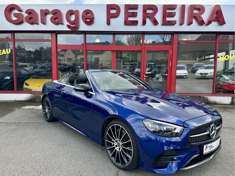 Blau Gebraucht 2021 Mercedes E300 AMG line Cabrio | 55.900 € - Bild 1/4