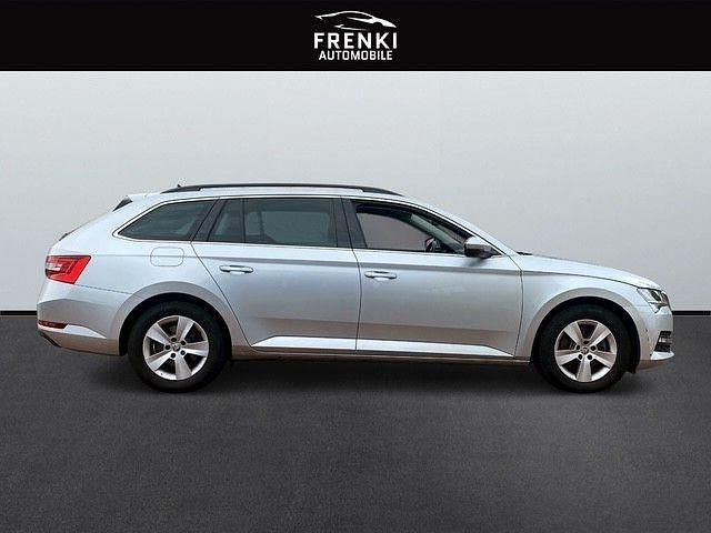 Gebraucht Skoda Superb Ambition 150 PS (110 kW) 2022 Silber Kombi