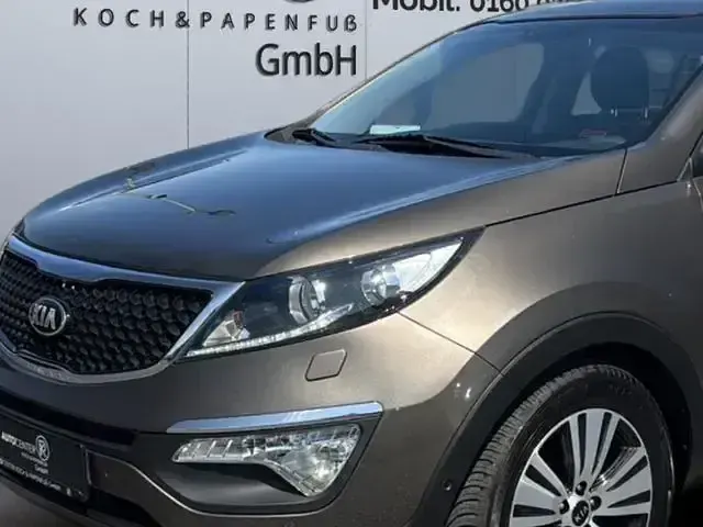 Gebraucht Kia Sportage Spirit 166 PS (122 kW) 2015 Andere SUV