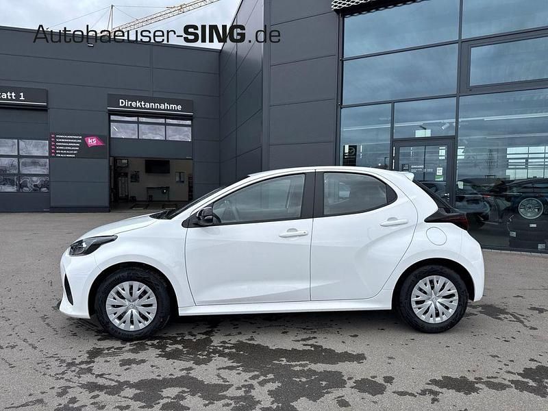 Neu Mazda 2 Prime-Line 116 PS (85 kW) 2026 Weiß Kleinwagen