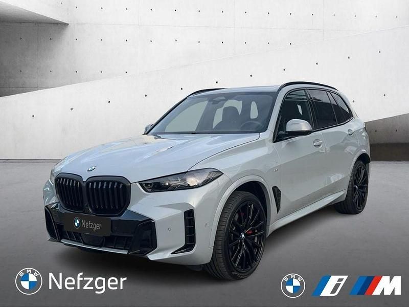 Grau Gebraucht 2025 BMW X5 M Sport SUV | 81.400 € (Superpreis) - Bild 1/4