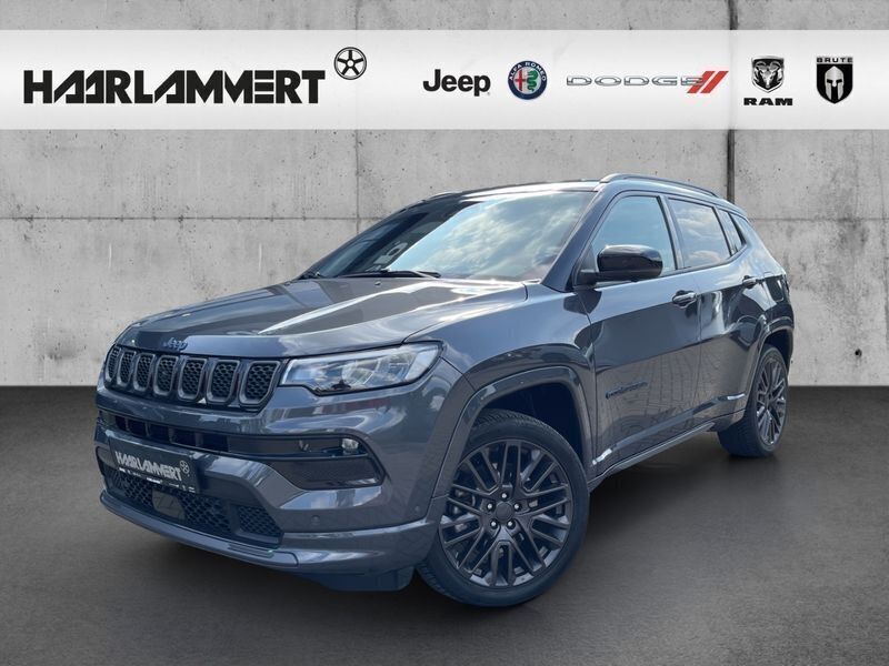 Grau Gebraucht 2022 Jeep Compass SUV | 23.890 € (Guter Preis) - Bild 1/4