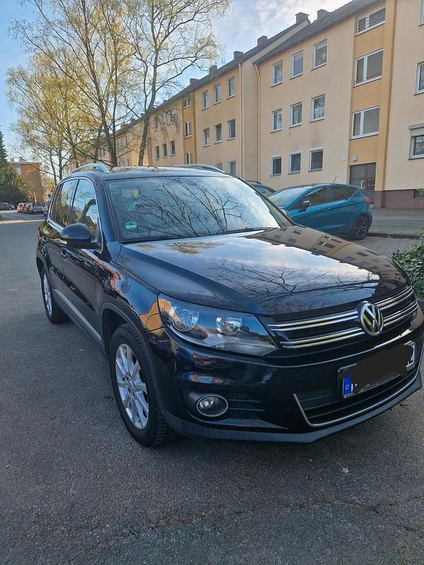 Schwarz Gebraucht 2012 VW Tiguan SUV | 9.500 € (Fairer Preis) - Bild 1/4