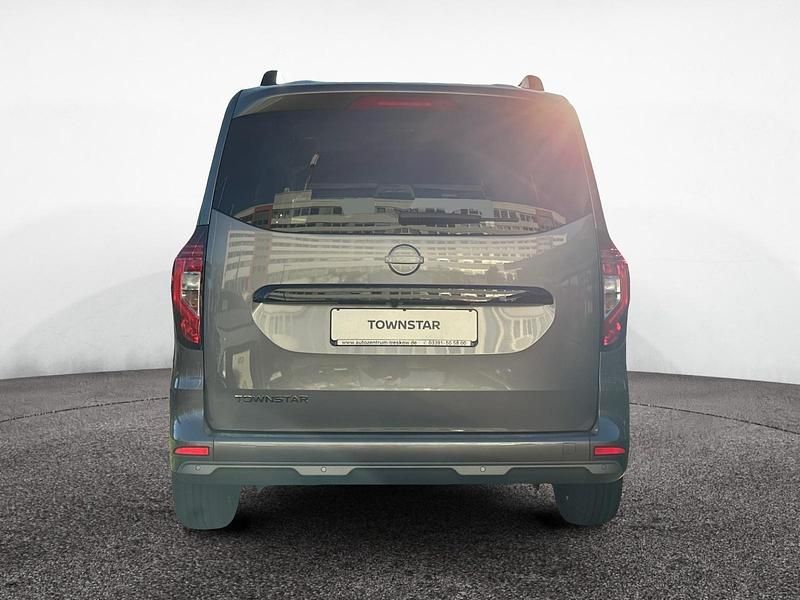 Gebraucht Nissan Townstar Tekna 131 PS (96 kW) 2025 Grau Kombi
