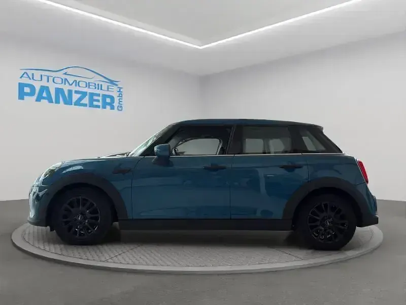Gebraucht Mini ONE Classic 177 PS (130 kW) 2021 Blau Kleinwagen