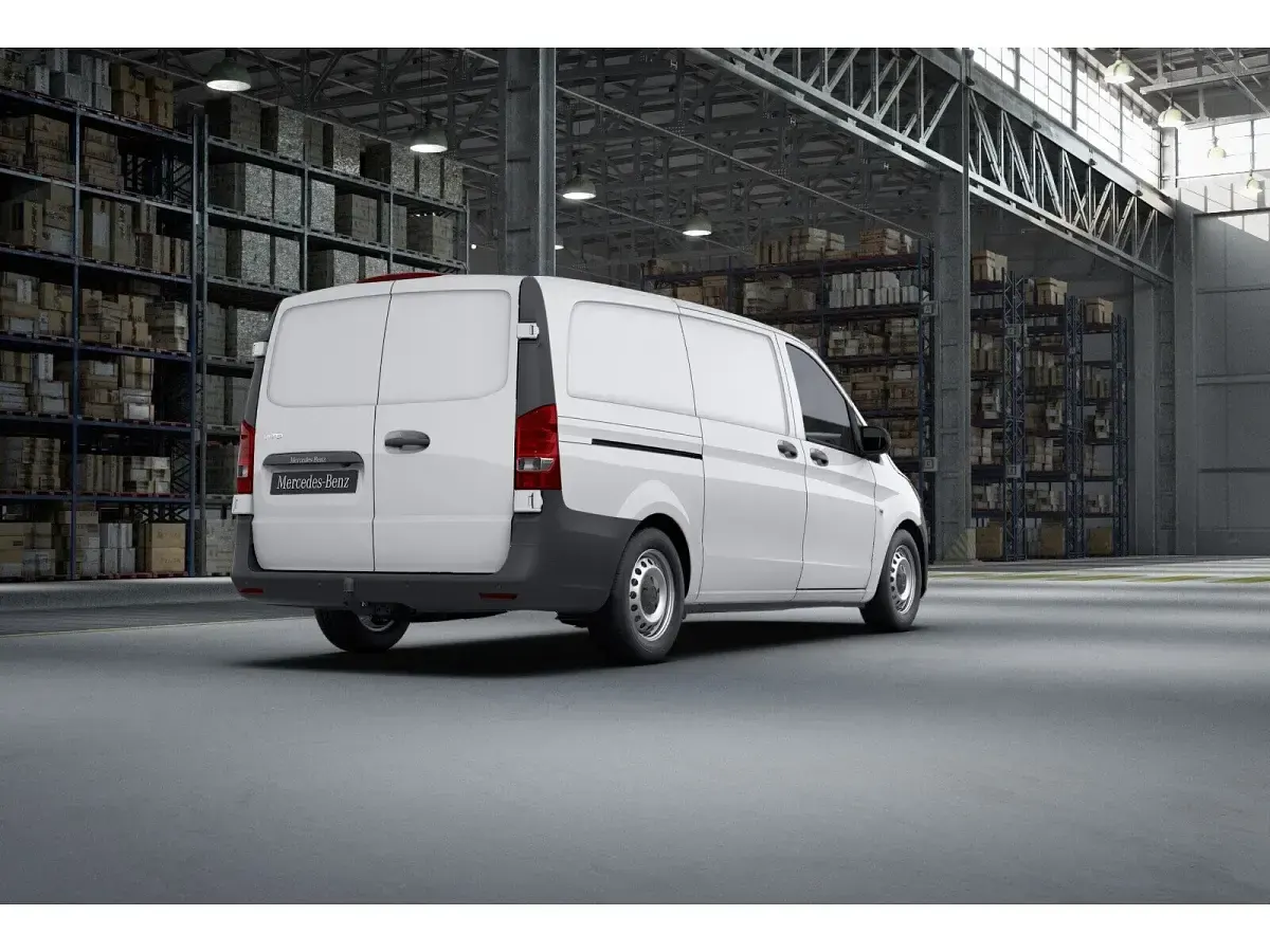 Gebraucht Mercedes Vito 136 PS (100 kW) 2023 Weiß Van