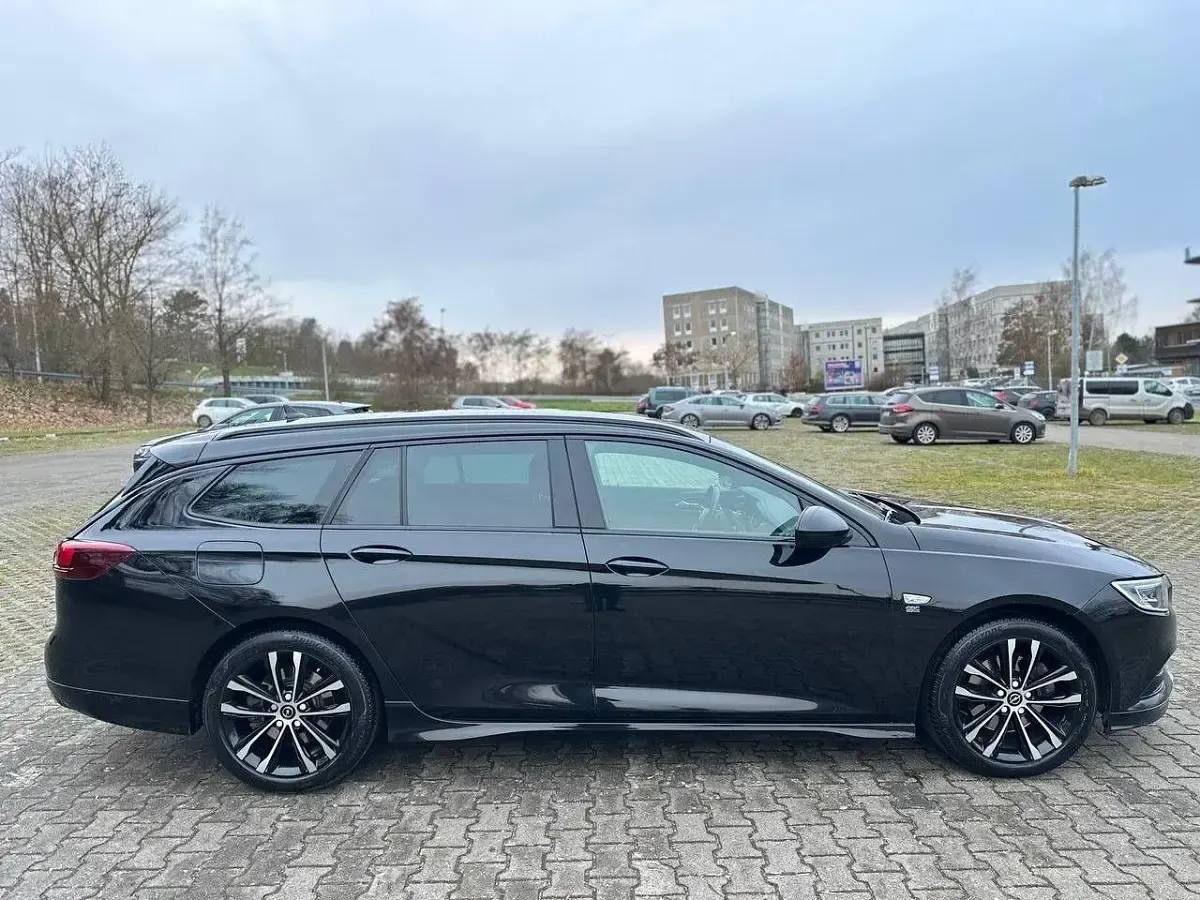 Używany Opel Insignia OPC 209 KM (153 kW) 2019 Czarny Kombi